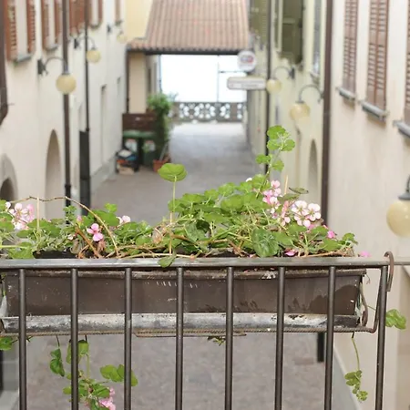 Porta Medievale Del Campo Iseo