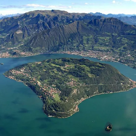 Porta Medievale Del Campo * Iseo